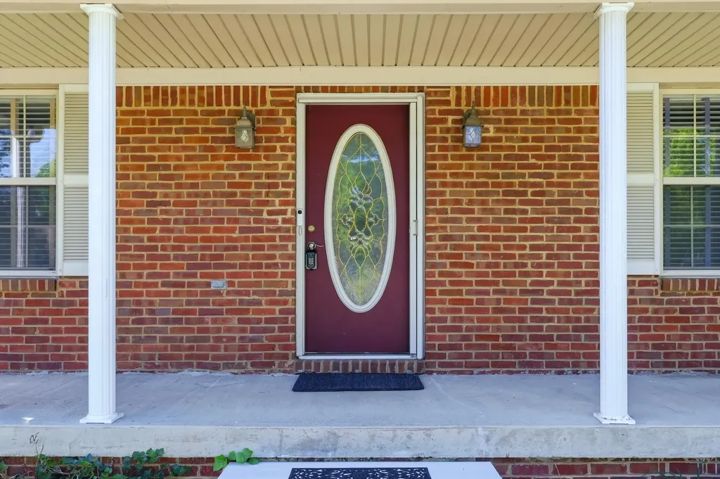 5317 Sleepy Hollow Drive Frankfort KY 40601
