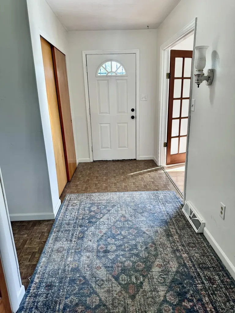 8650 Main Street Jeffersonville KY 40337