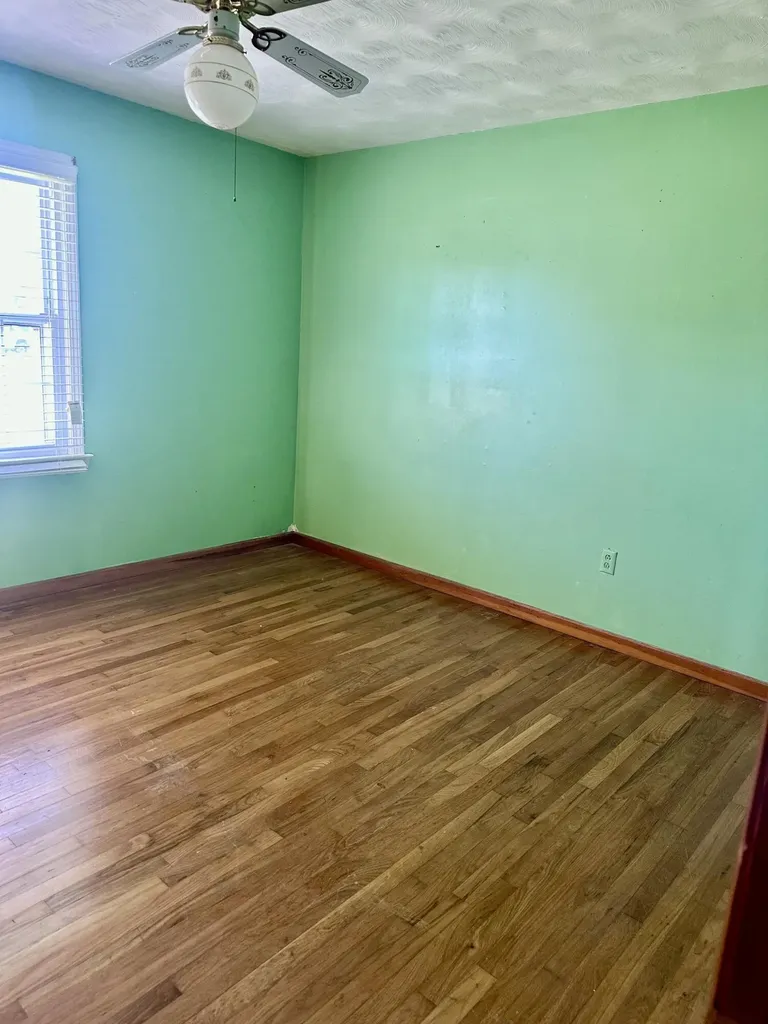 8650 Main Street Jeffersonville KY 40337