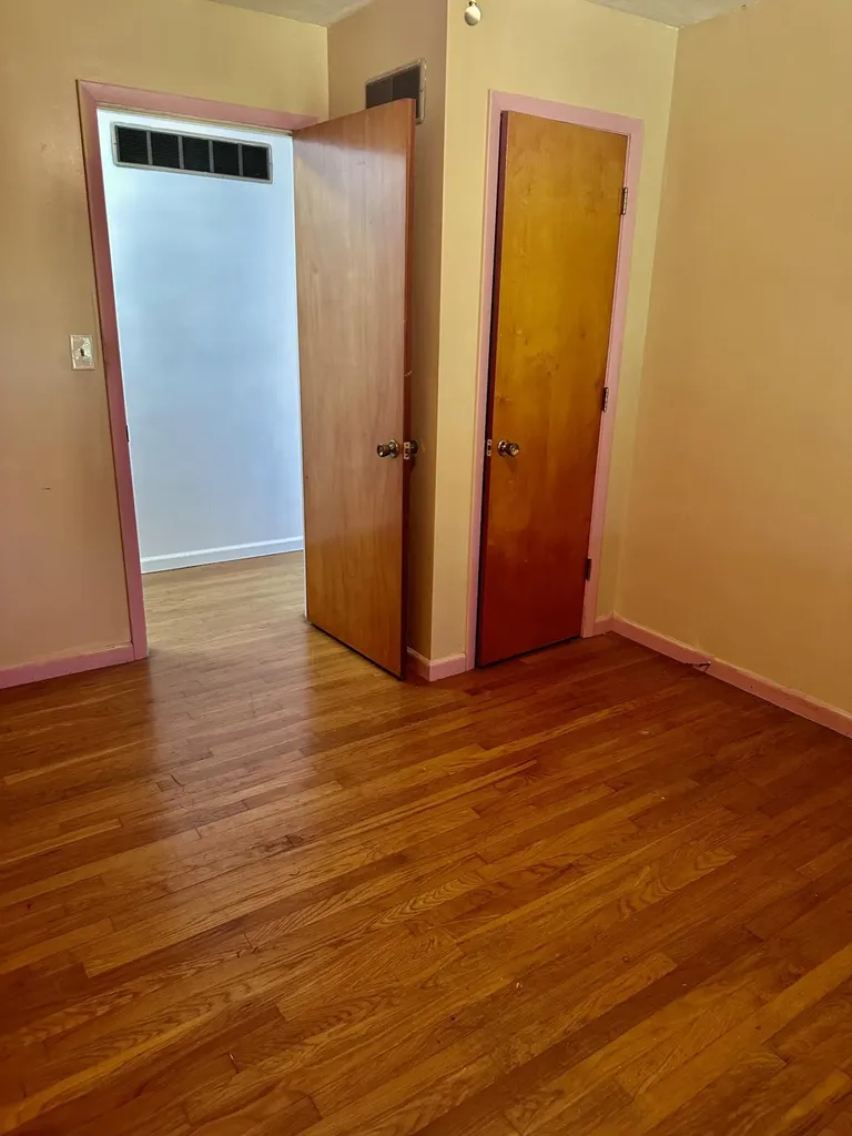 8650 Main Street Jeffersonville KY 40337