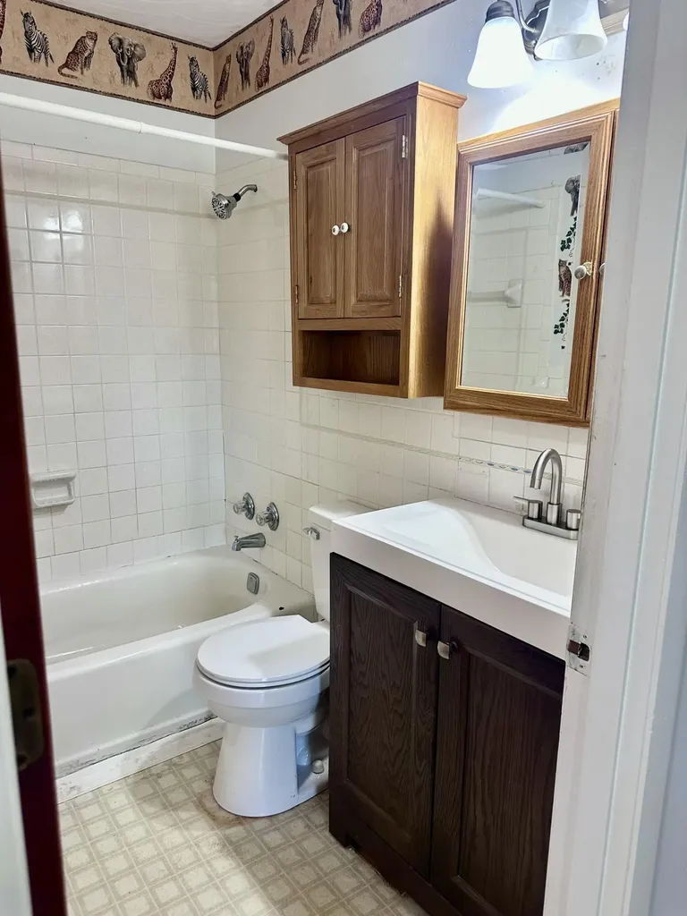 8650 Main Street Jeffersonville KY 40337