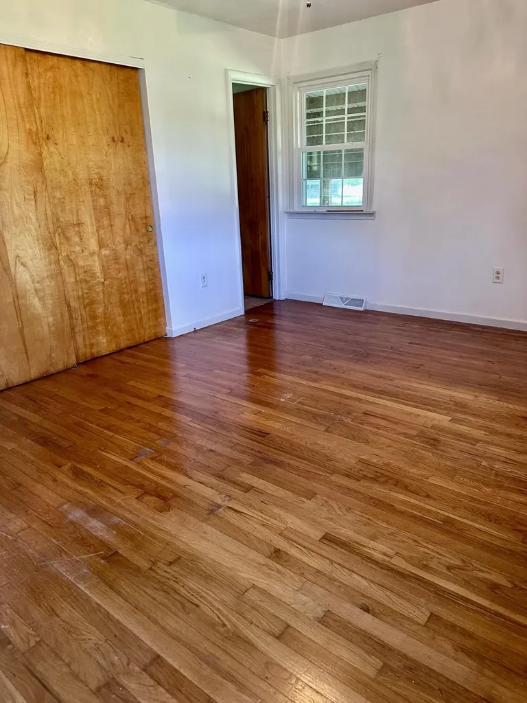 8650 Main Street Jeffersonville KY 40337