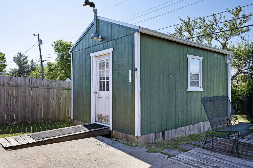 224 Lisa Avenue Danville KY 40422