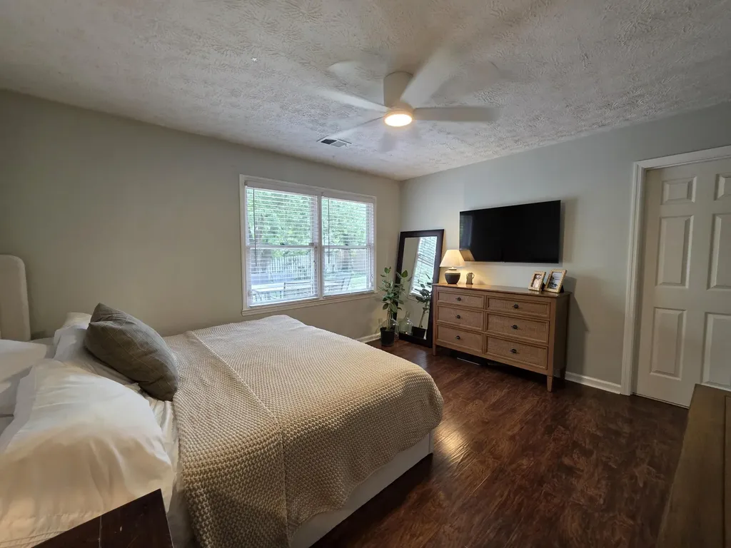 1328 Amherst Drive Lexington KY 40515