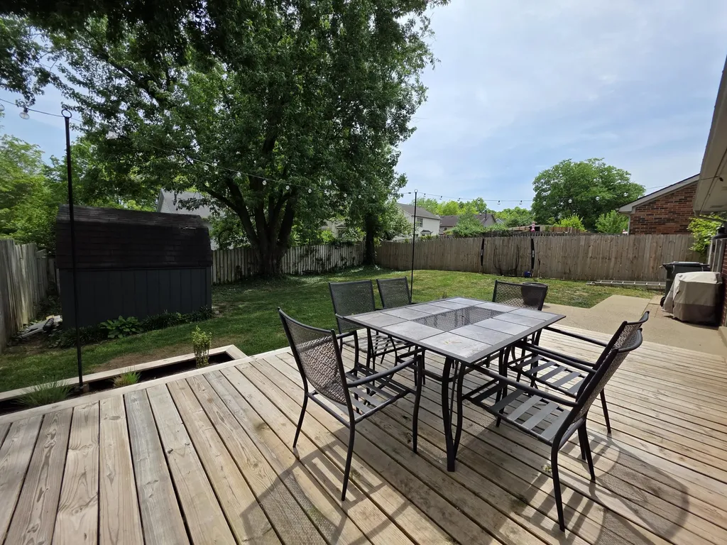 1328 Amherst Drive Lexington KY 40515