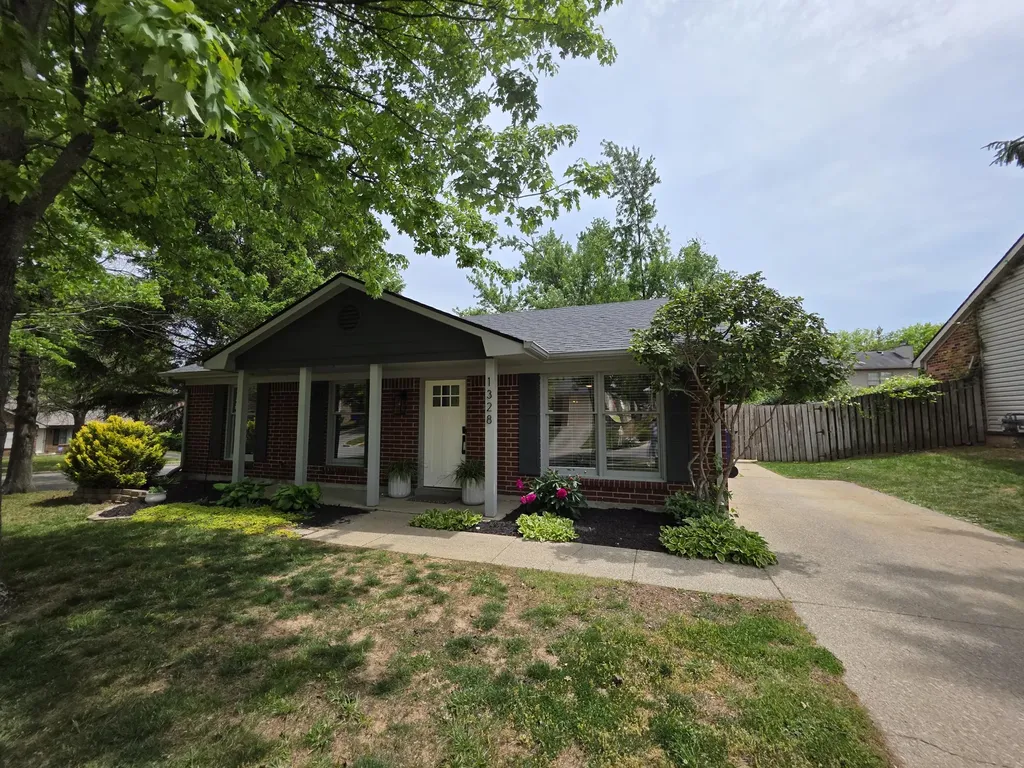 1328 Amherst Drive Lexington KY 40515