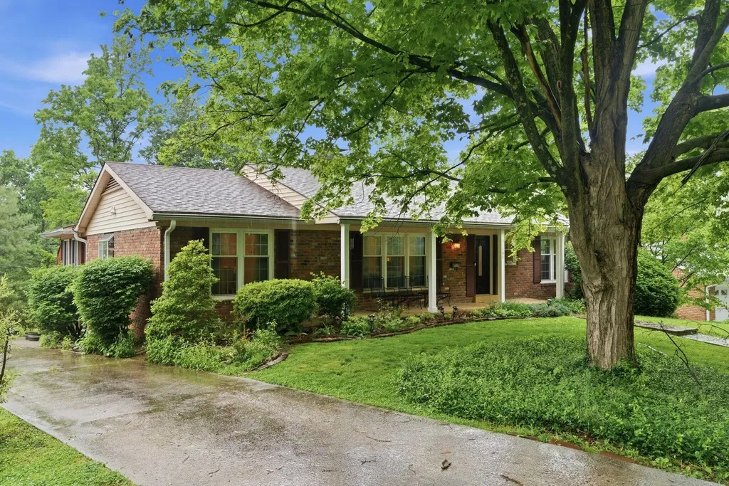 404 Chippewa Trail Frankfort KY 40601