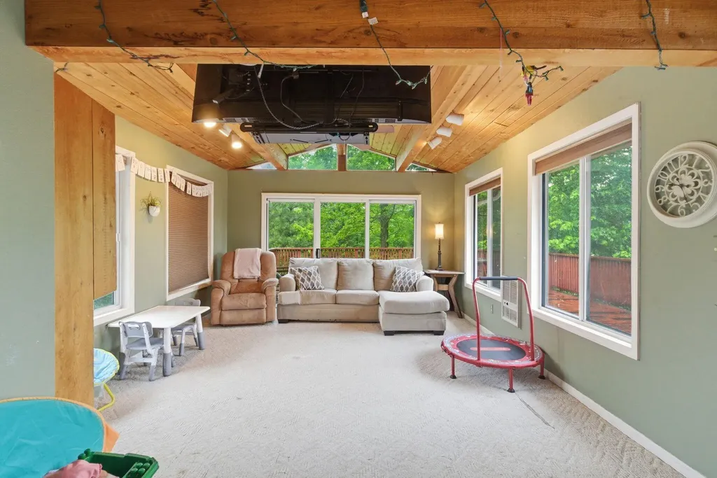 404 Chippewa Trail Frankfort KY 40601