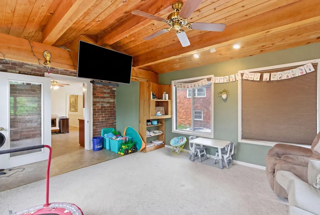 404 Chippewa Trail Frankfort KY 40601