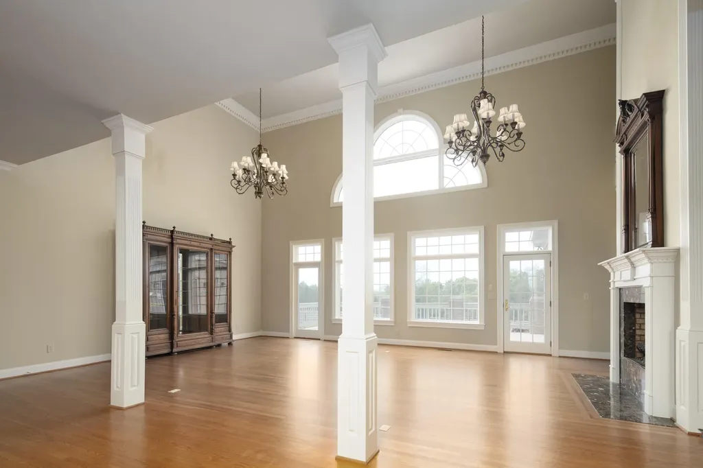 4664 Lexington Road Winchester KY 40391