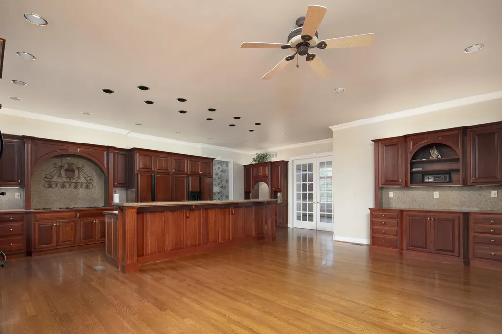 4664 Lexington Road Winchester KY 40391