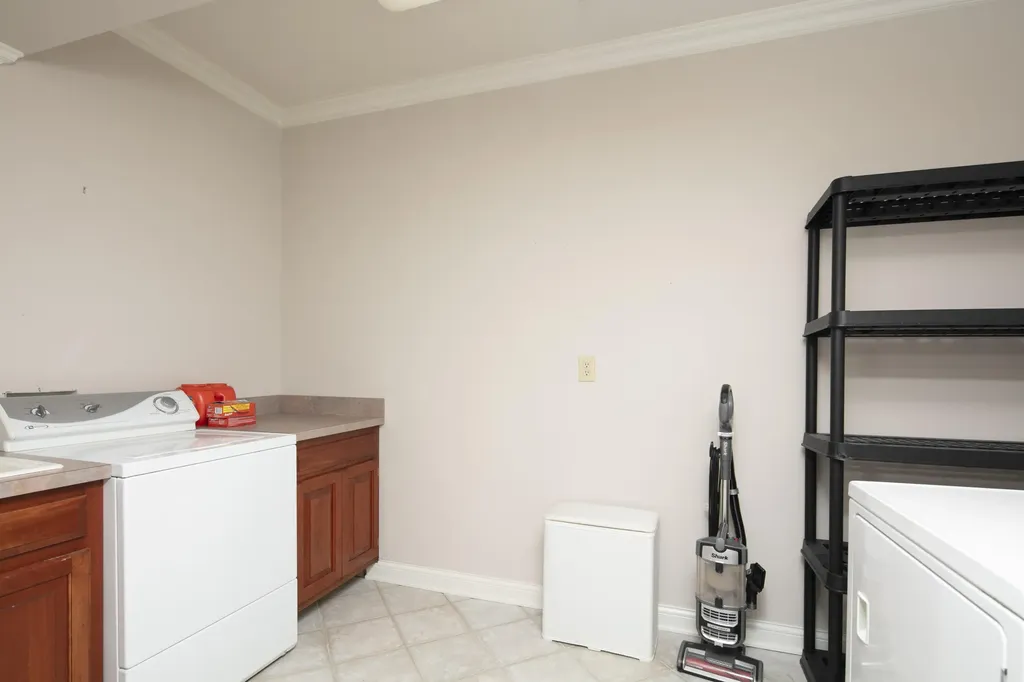 4664 Lexington Road Winchester KY 40391