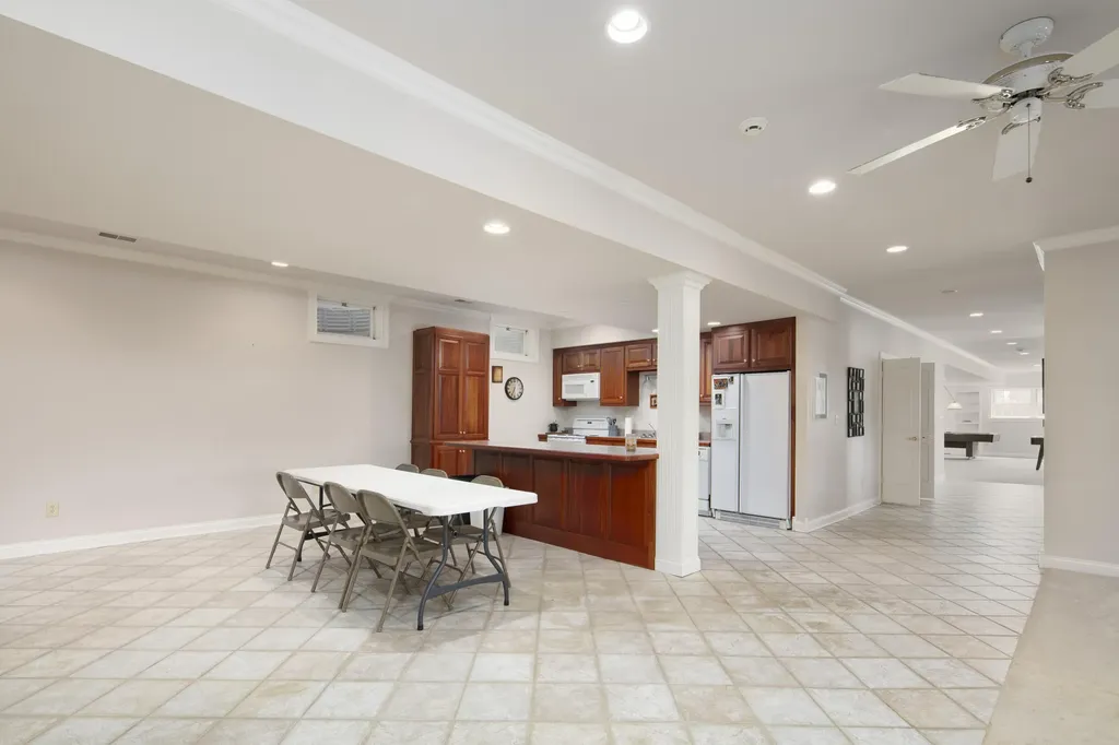 4664 Lexington Road Winchester KY 40391