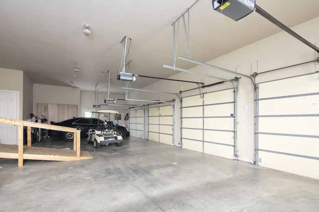 4664 Lexington Road Winchester KY 40391