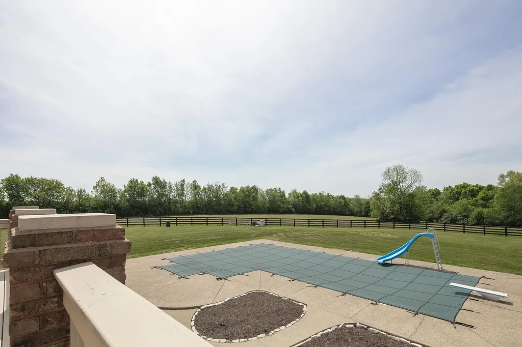 4664 Lexington Road Winchester KY 40391