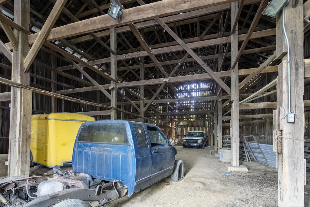 4664 Lexington Road Winchester KY 40391