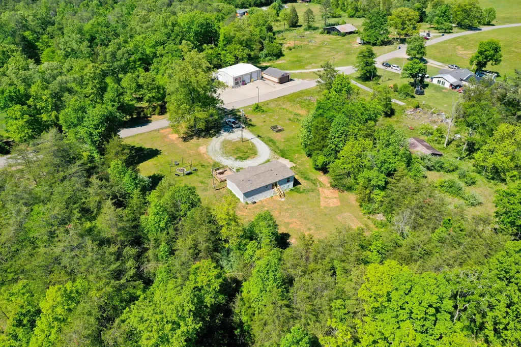 656 Omega Park Road Somerset KY 42501