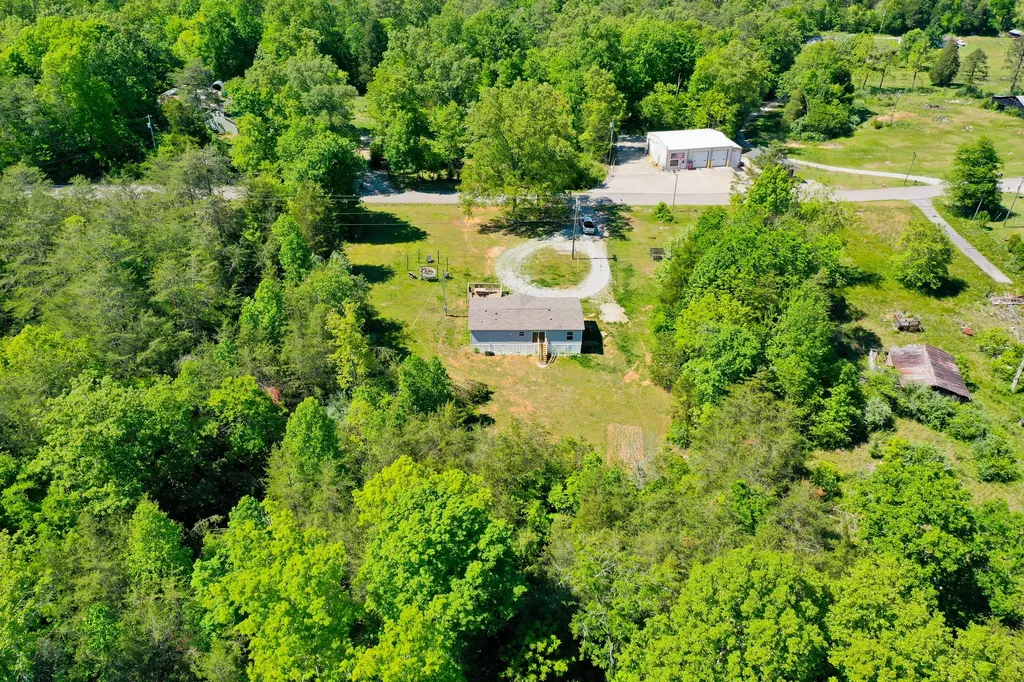 656 Omega Park Road Somerset KY 42501