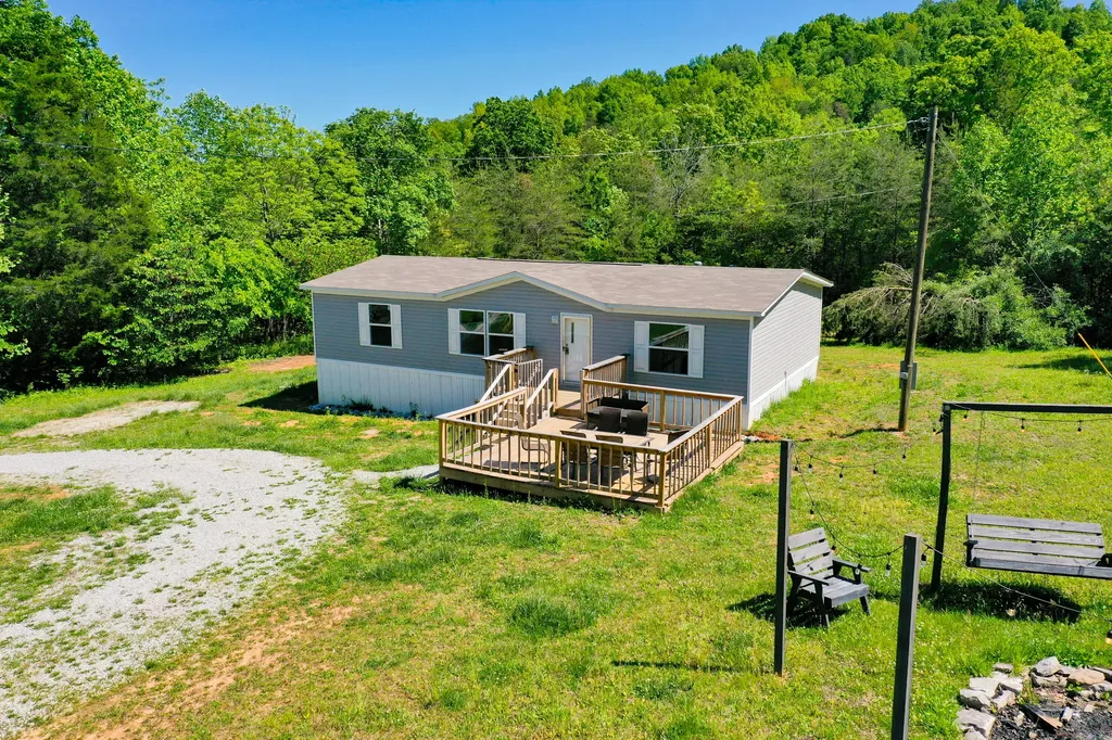 656 Omega Park Road Somerset KY 42501
