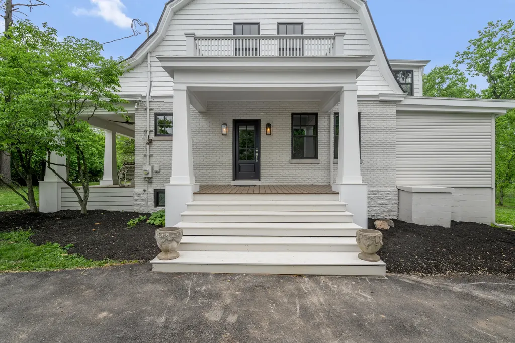 2775 Paris Pike Lexington KY 40511