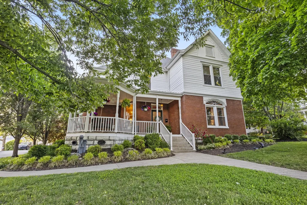 342 N Main Street Harrodsburg KY 40330