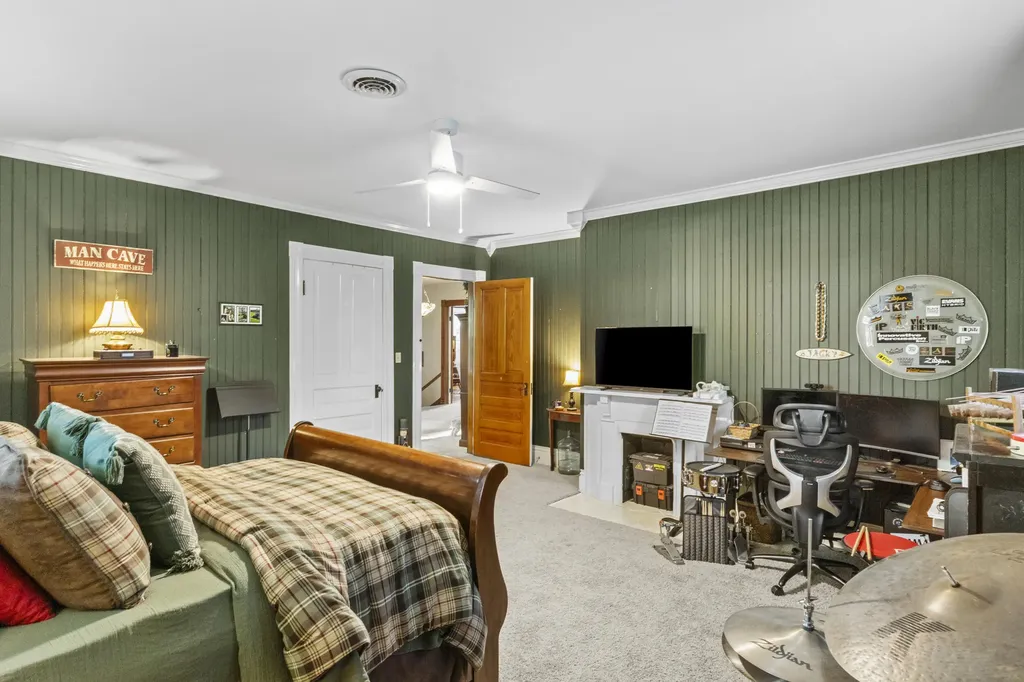 342 N Main Street Harrodsburg KY 40330