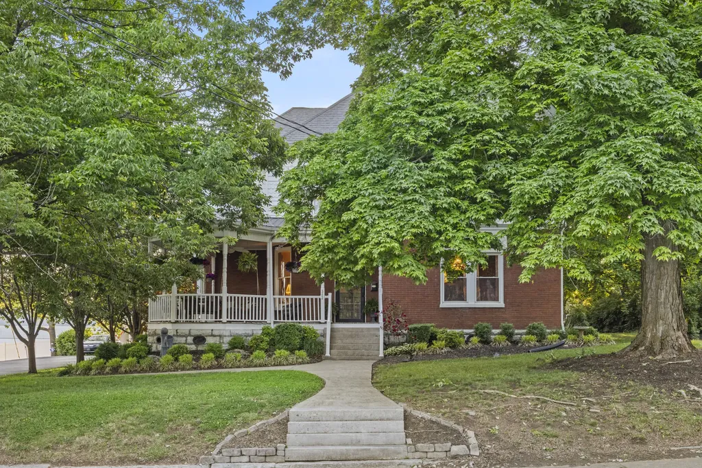 342 N Main Street Harrodsburg KY 40330