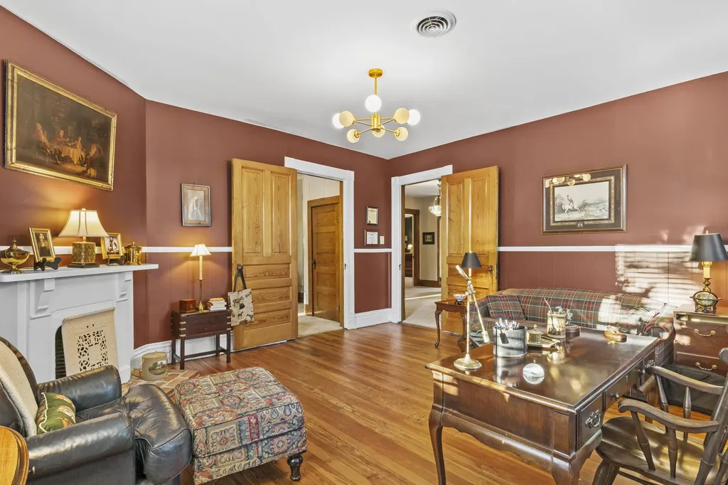 342 N Main Street Harrodsburg KY 40330