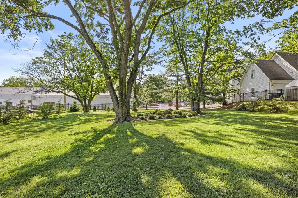 342 N Main Street Harrodsburg KY 40330