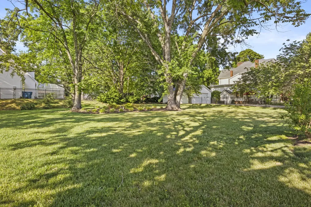 342 N Main Street Harrodsburg KY 40330