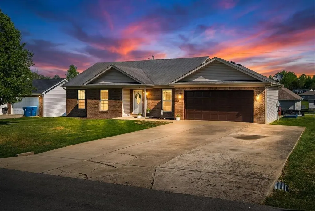 1034 Rueland Drive Lawrenceburg KY 40342