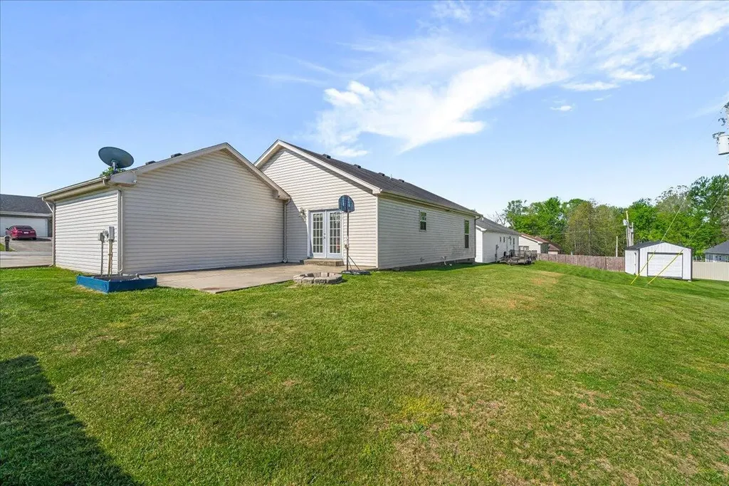 1034 Rueland Drive Lawrenceburg KY 40342