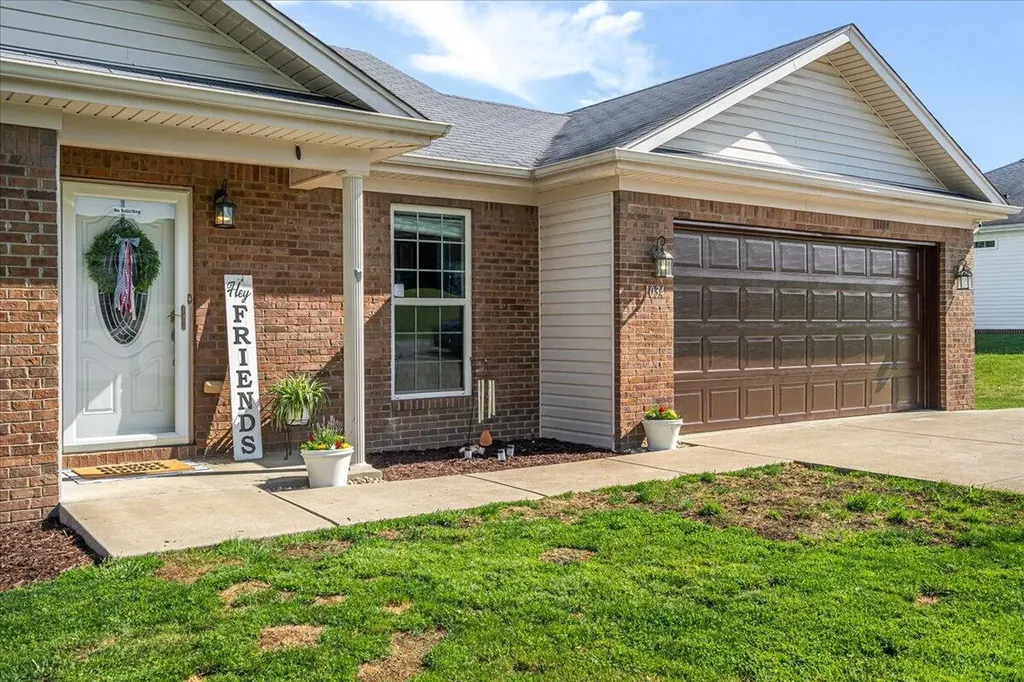 1034 Rueland Drive Lawrenceburg KY 40342