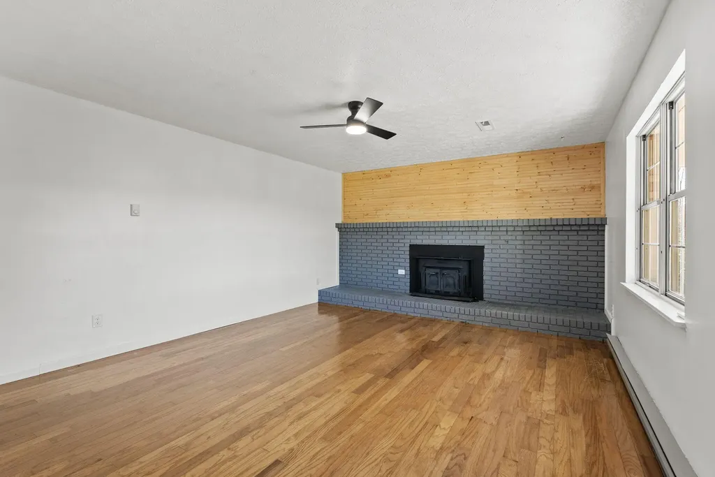 537 Bays Bend Road West Liberty KY 41472