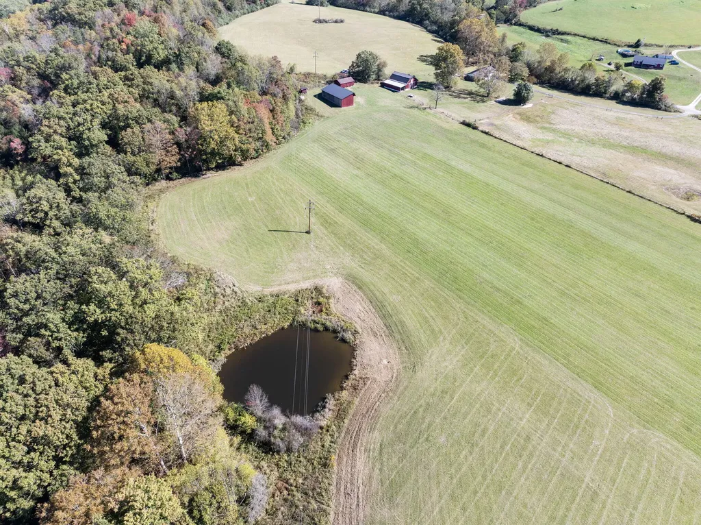 537 Bays Bend Road West Liberty KY 41472