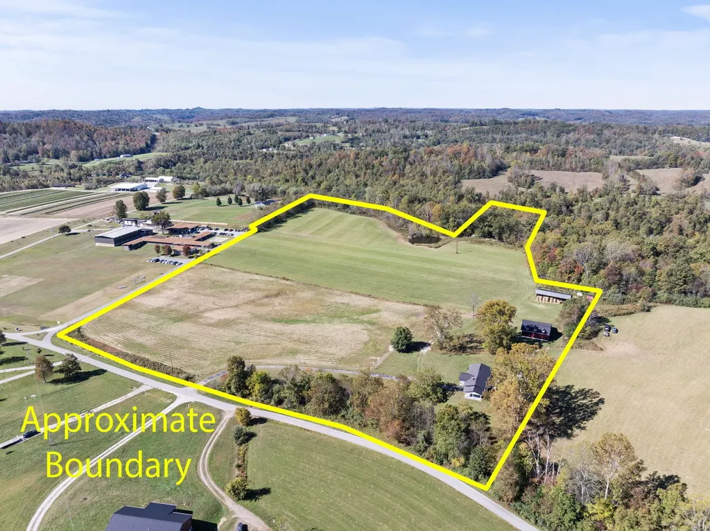 537 Bays Bend Road West Liberty KY 41472