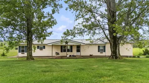7113 Dixon Pike Maysville KY 41056