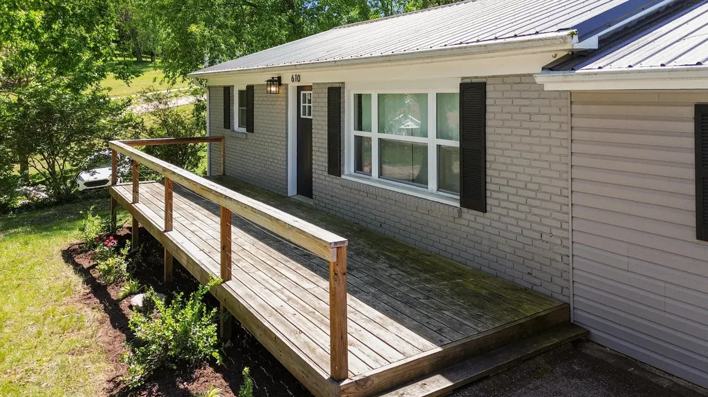 610 Haley Street Somerset KY 42501