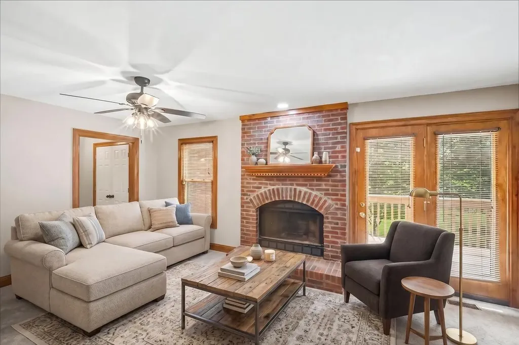 3140 Comanche Trail Lexington KY 40503