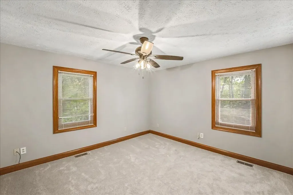 3140 Comanche Trail Lexington KY 40503