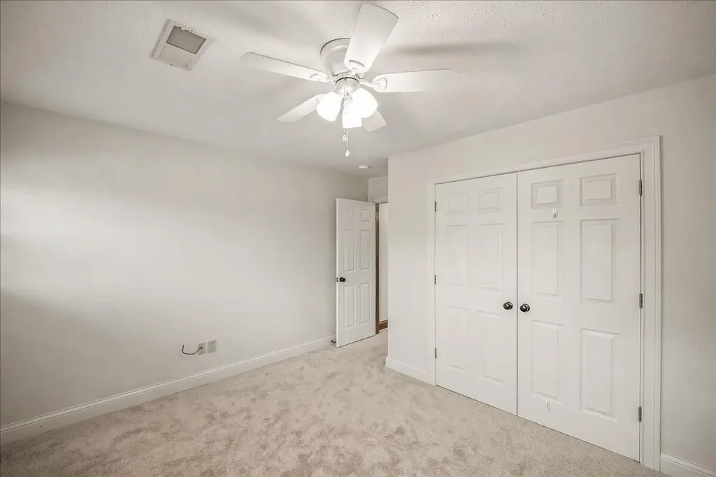 3140 Comanche Trail Lexington KY 40503