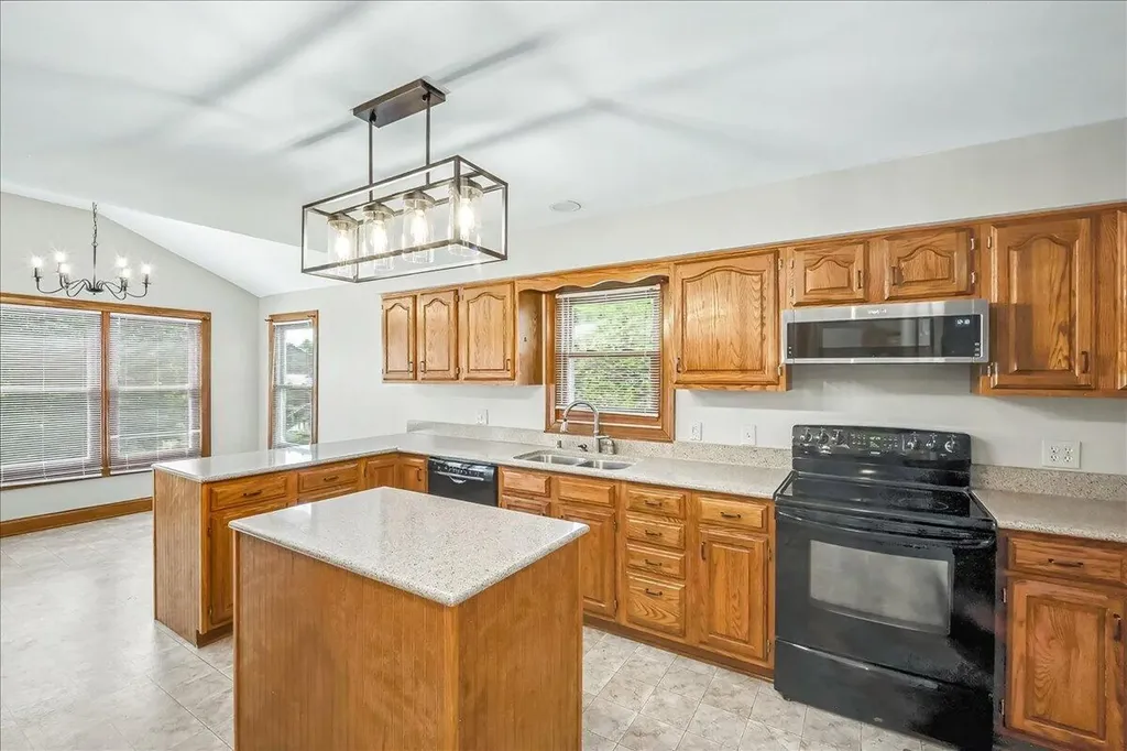 3140 Comanche Trail Lexington KY 40503