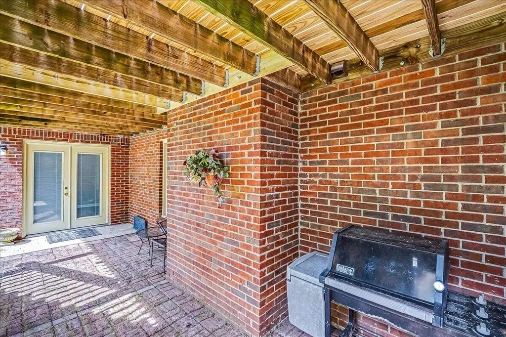 3140 Comanche Trail Lexington KY 40503
