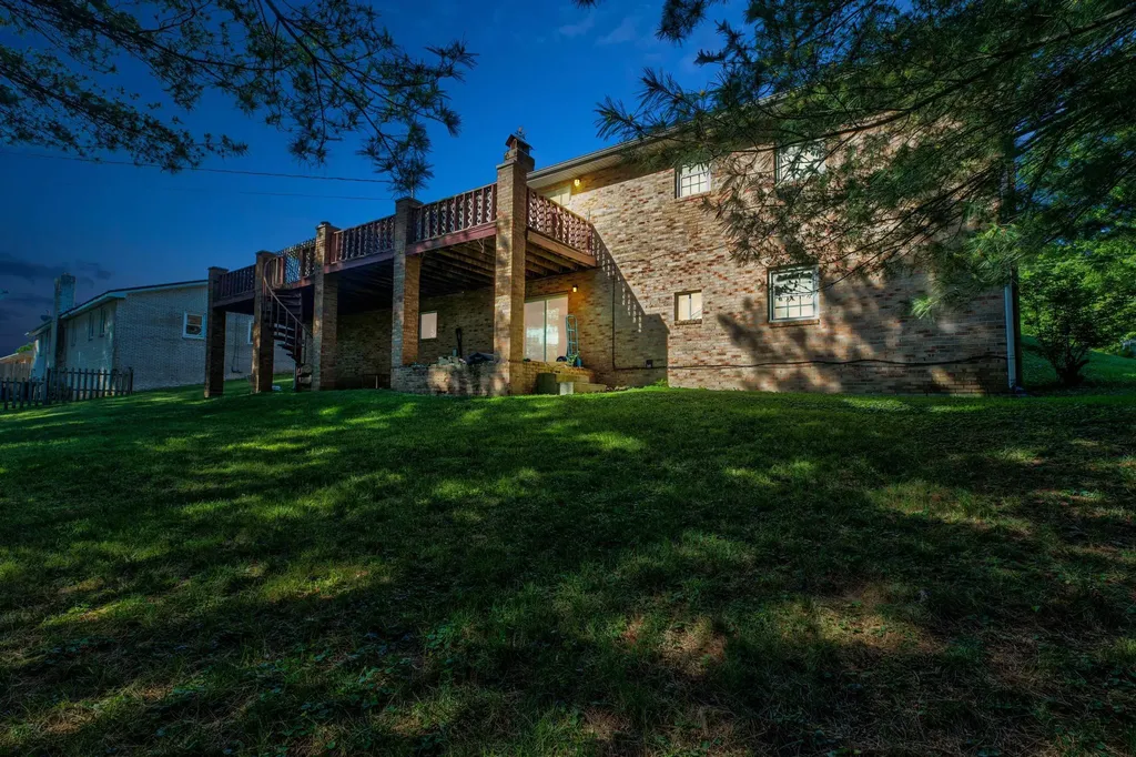 609 Virginia Avenue Mt Sterling KY 40353
