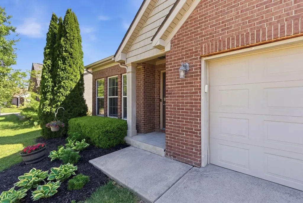 965 Sugarbush Trail Lexington KY 40509