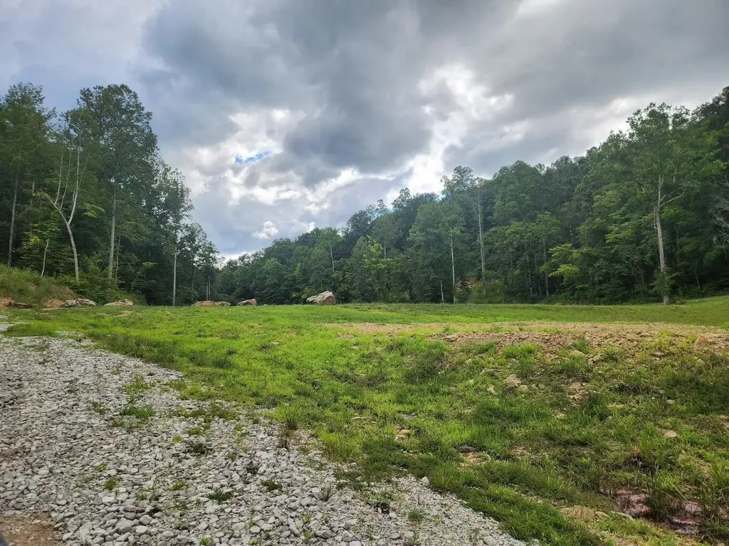 170 Birch Hollow Road Stanton KY 40380