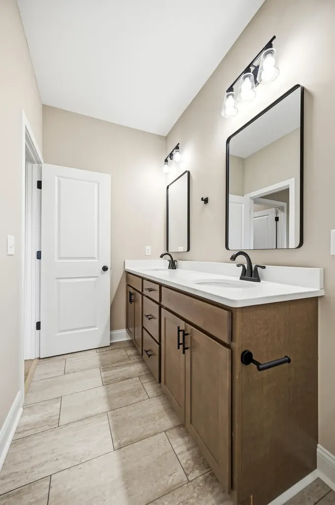 227 Navajo Drive Richmond KY 40475