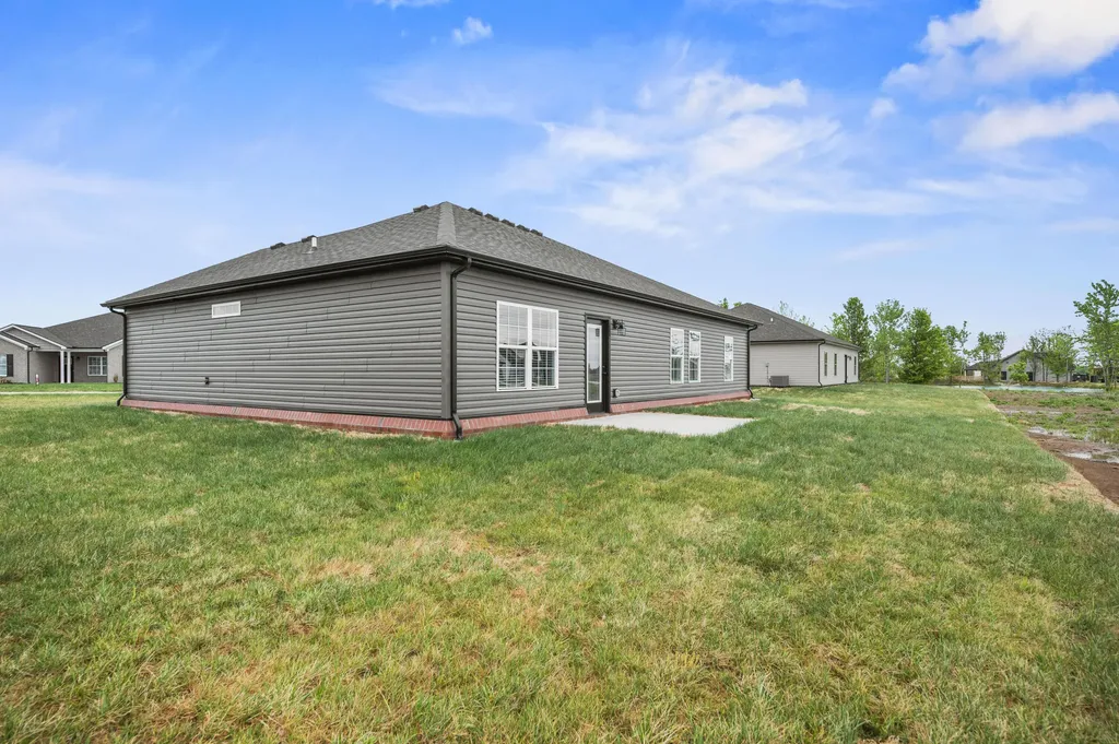 227 Navajo Drive Richmond KY 40475