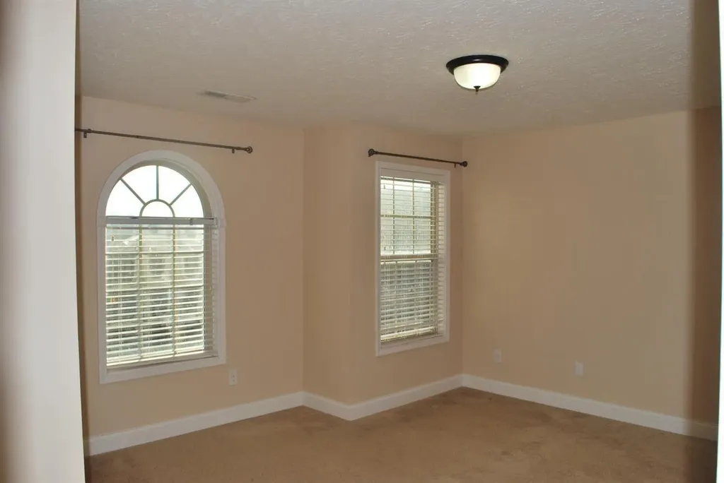 840 Sugarbush Trail Lexington KY 40509