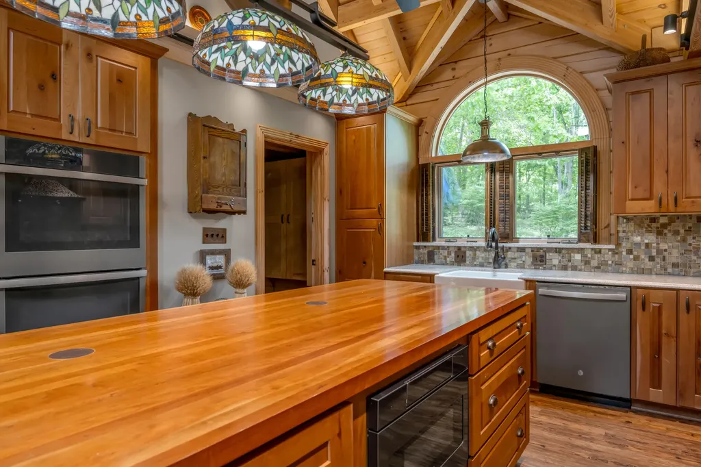 4156 Kentucky River Parkway Lexington KY 40515